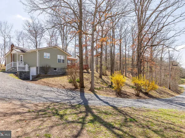 580 Slanesville Pike, Slanesville, WV 25444