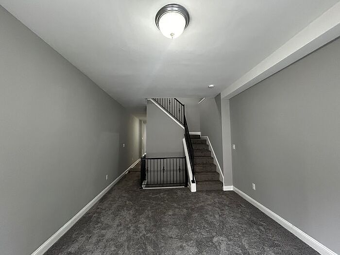 1st image of 599 N Lakewood Ave