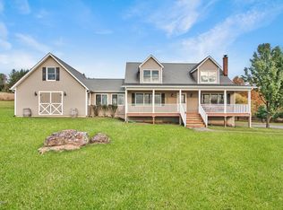 58 Riley Rose Ln, Honesdale, PA 18431