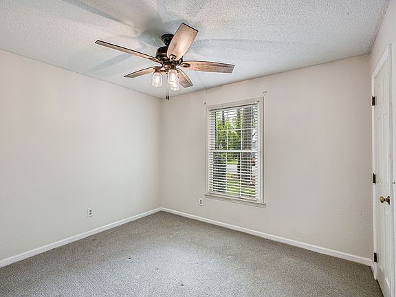 4th image of 1804 Haisten Dr