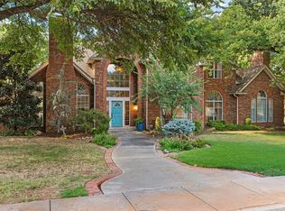 1901 Mission Hills Cir, Edmond, OK 73025