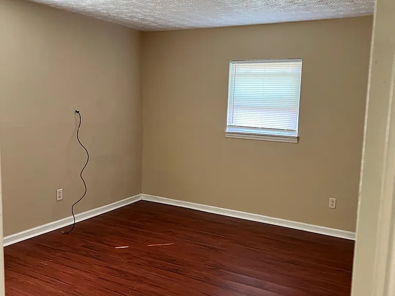 1804 Dalton Ct #1 — Photo 9