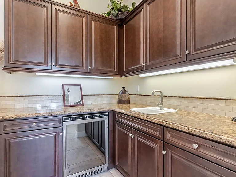 10817 W Stallion Ranch Rd — Photo 27