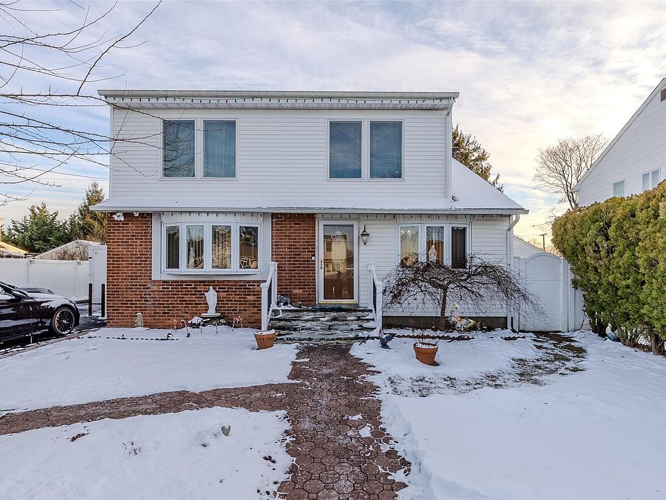1st image of 34 Parkdale Drive