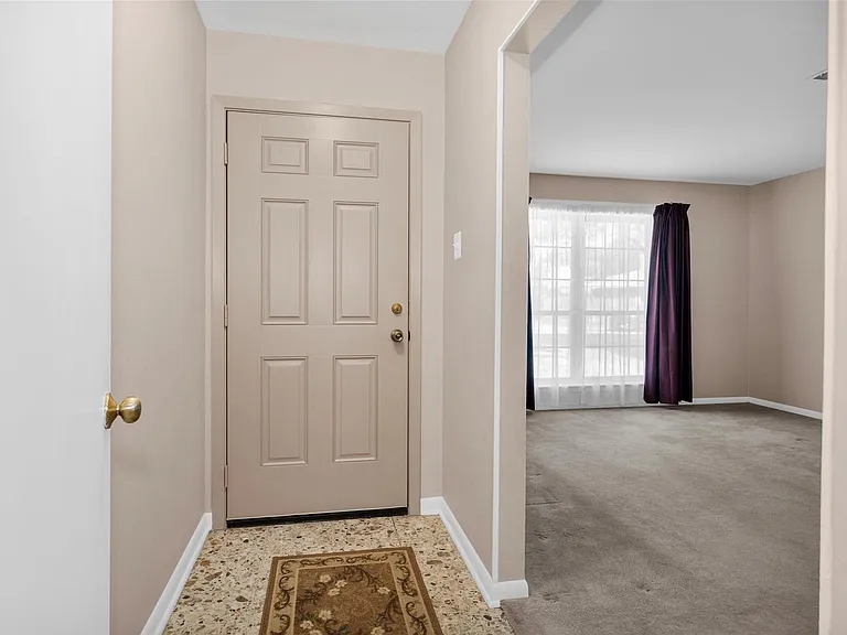 1410 Spillers Ln — Photo 6