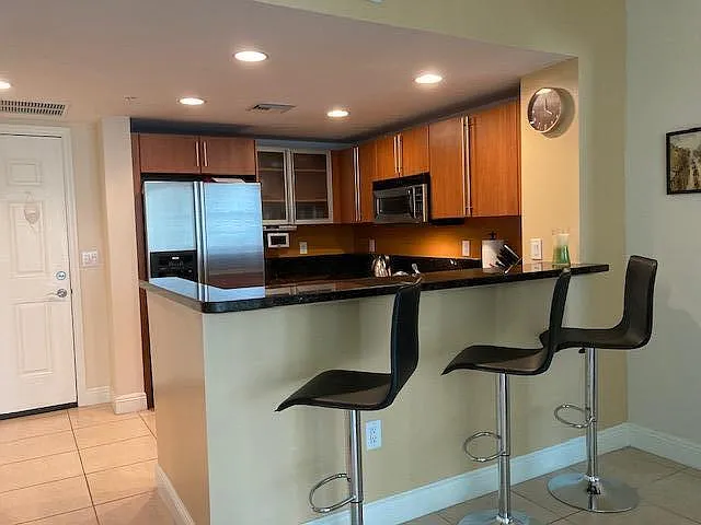 2 bed, 2.0 bath, 1130 sqft, $3,250 — Photo 4