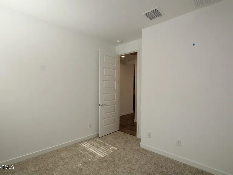 23059 E Pegasus Pkwy — Photo 13