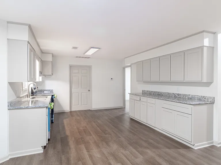 103 Tupawek Dr — Photo 4