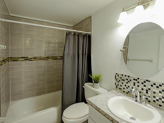 2nd image of 3624 Sugarcreek Dr #14166517