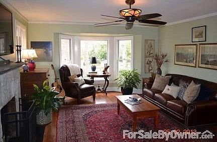 5th image of 235 Cureton St