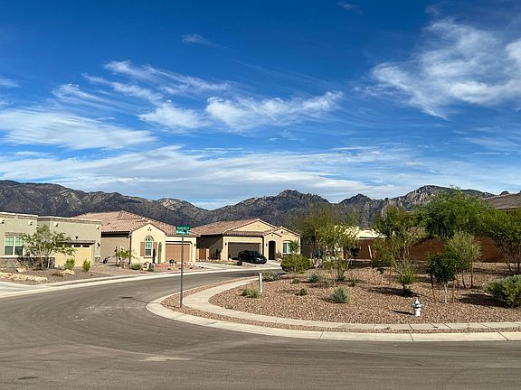 2nd image of 13265 N Stonecrop Ln