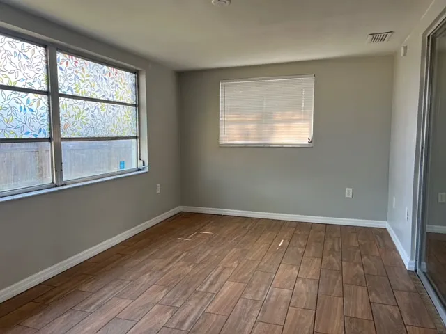 7835 Arbordale Dr — Photo 19