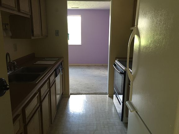 3rd image of 4356 Biscayne Ct