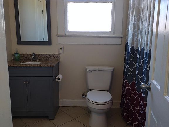 5th image of 2306 Laharpe St #2306