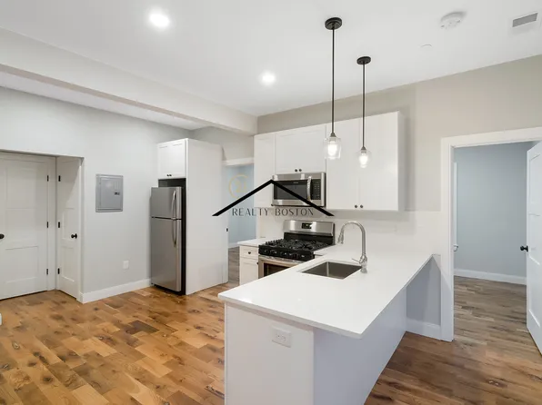 477 Meridian St #2, Boston, MA 02128