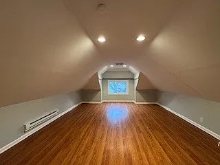 7736 S Champlain Ave — Photo 6
