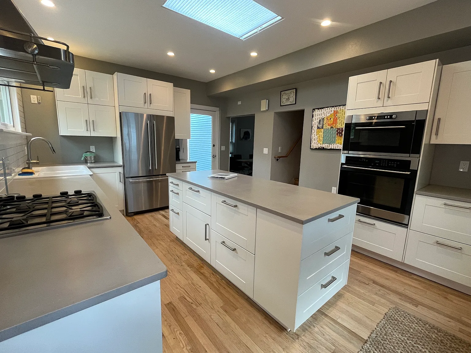 3 bed, 1474 sqft, $5,200 — Photo 1