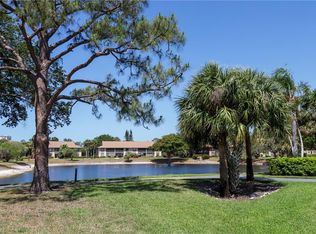 505 Lake Louise Cir UNIT 101, Naples, FL 34110