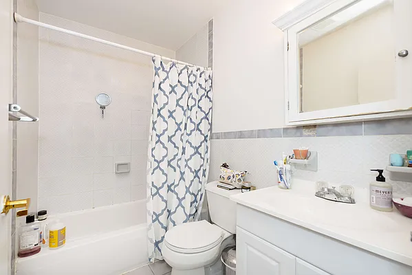 Rented by Bold New York | media 23