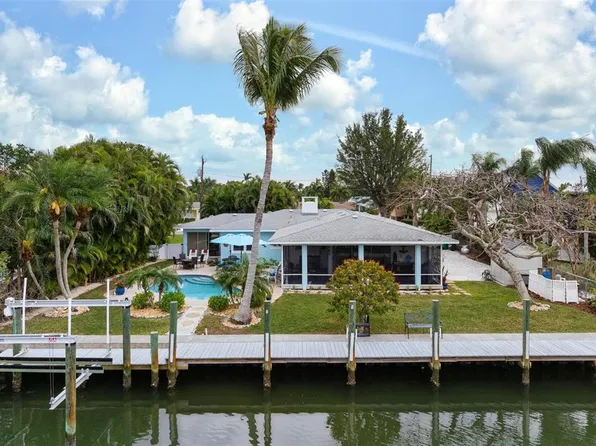 508 75th St, Holmes Beach, FL 34217