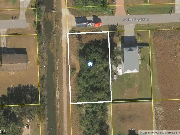 4019 3rd St SW, Lehigh Acres, FL 33976