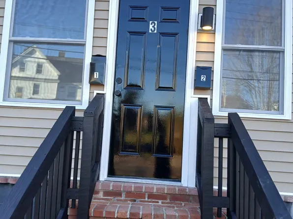 3 Barnum St Floor 1, Taunton, MA 02780