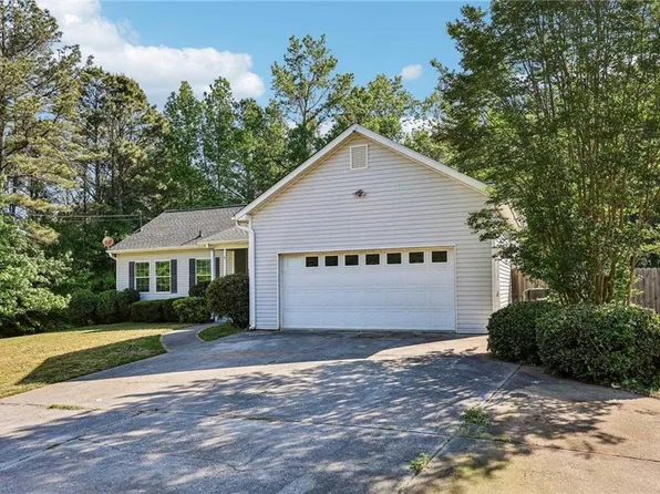 20 Hurst Mill Rd N, Bremen, GA 30110