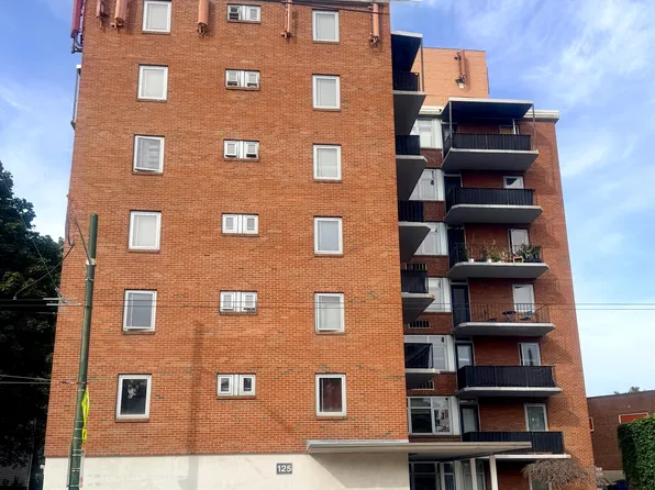 125 Trapelo Rd APT 10, Belmont, MA 02478