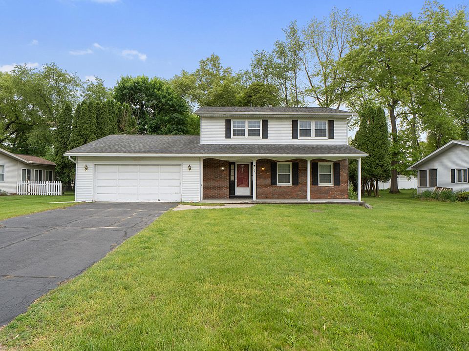 1st image of 1741 Lochmoor Blvd