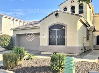 9038 E Garnet Ave, Mesa, AZ 85209