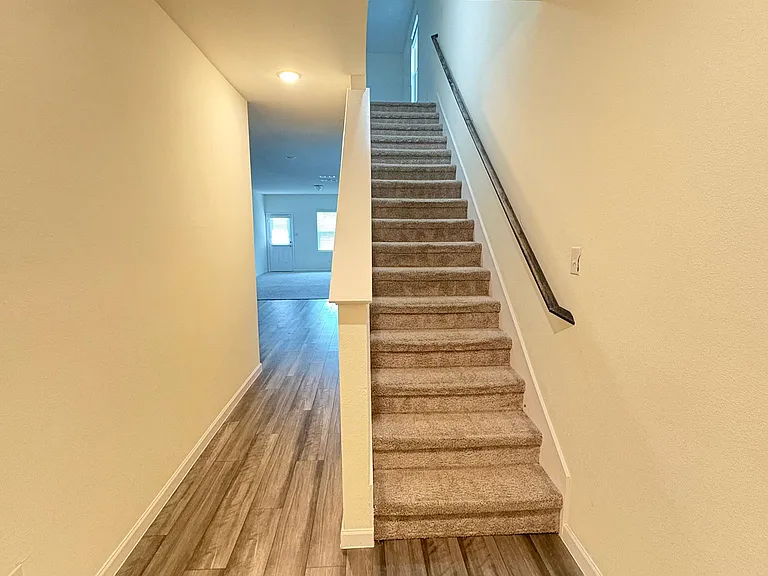 408 Forest St — Photo 15