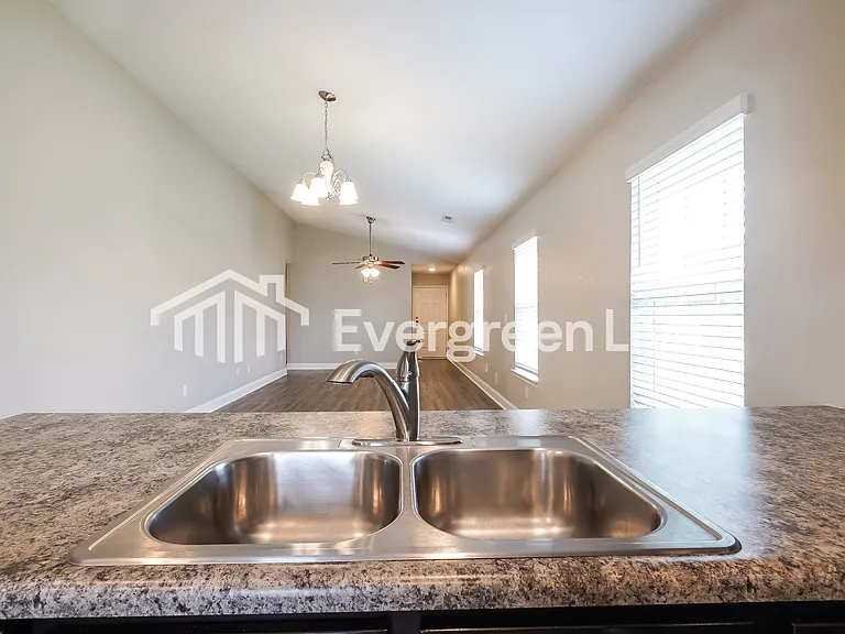 3008 Village Ridge Dr — Photo 6