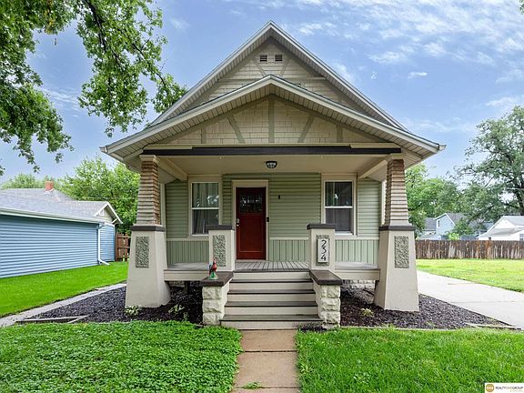 3rd image of 234 N Clarkson St