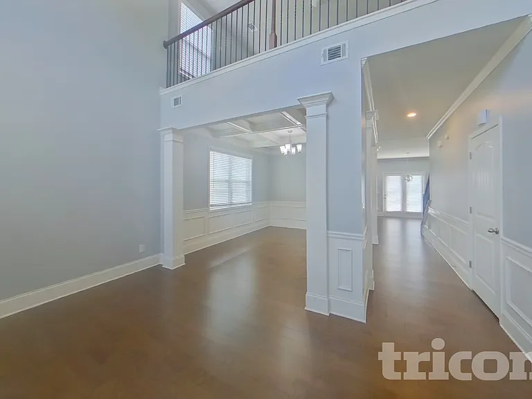 7064 Demeter Dr — Photo 4