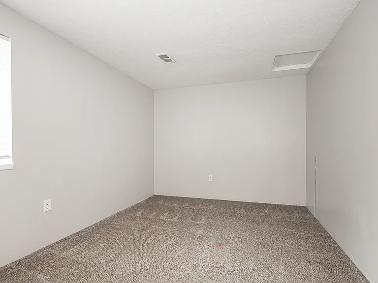 38285 North Ln #L208 — Photo 14
