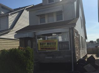 20516 116th Rd, Saint Albans, NY 11412