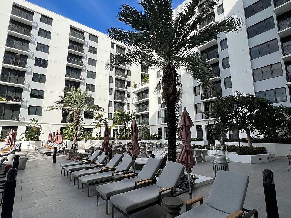1st image of 20 NW 22nd St #130