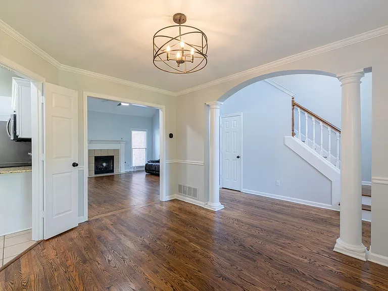10191 Wynmanor Dr — Photo 4