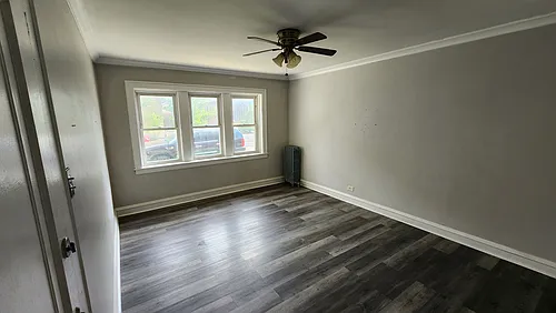 5206 W Schubert Ave #1 Photo 1