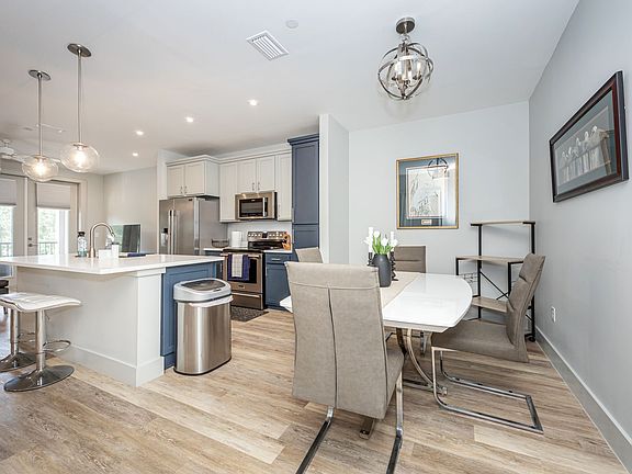 4th image of 2501 Bienville Blvd #133