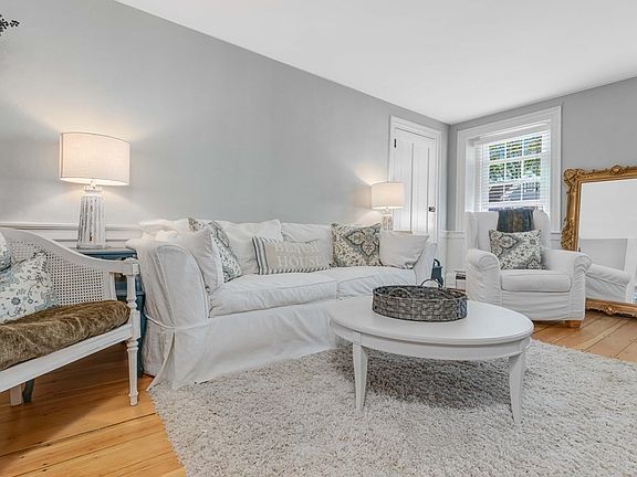 4th image of 43-45 Middle St #2