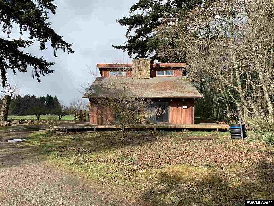 2nd image of 9433 Golf Club Rd SE