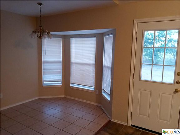 5th image of 3504 Crescent Dr