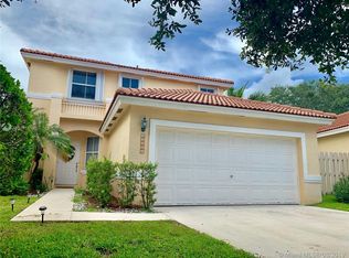 15220 SW 49th Ct, Davie, FL 33331
