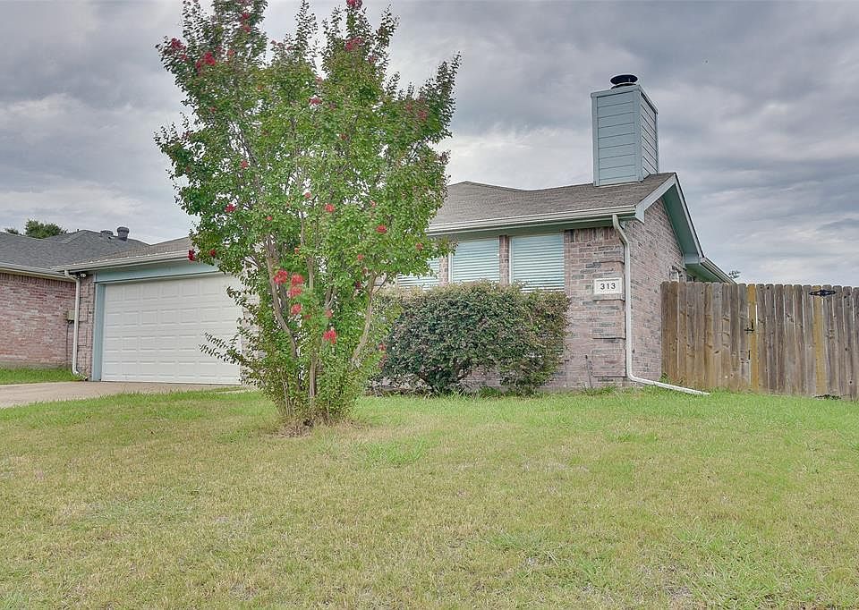 1st image of 313 Lake Wichita Dr
