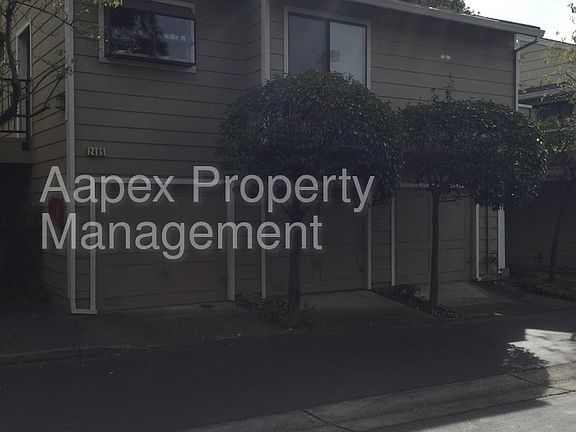 2nd image of 2485 Saint Helena Dr APT 1