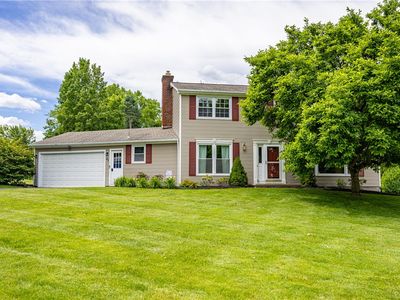25 Dahlia Dr, Fairport, NY, 14450