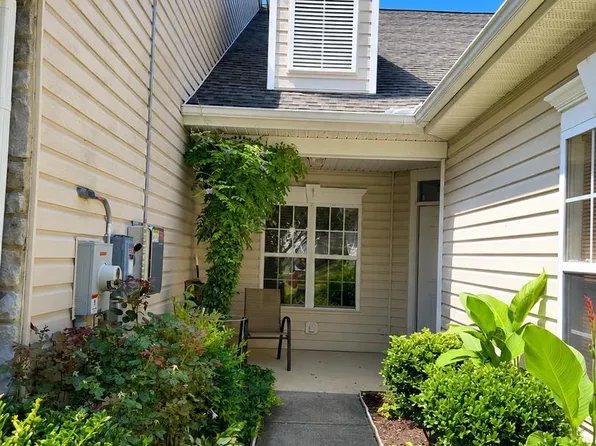 9036 Executive Club Dr, Delmar, MD 21875