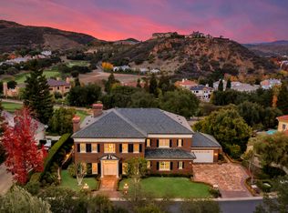 820 W Stafford Rd, Thousand Oaks, CA 91361