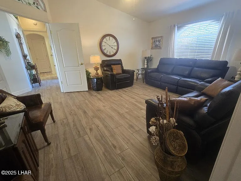 3175 Cotati Dr — Photo 20
